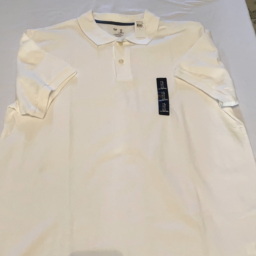 NWT White Gap men’s “polo” size large